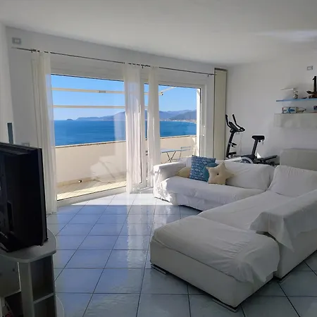 Ischia Attico Sul Mare A Verezzi Apartment *