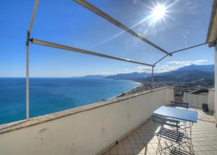 Ischia Attico Sul Mare A Verezzi 아파트 *